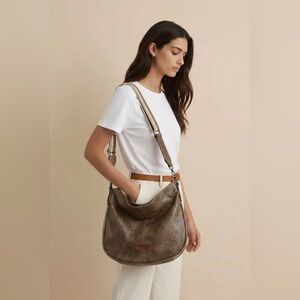 Wrangler Vintage Brown Leather Shoulder Bag